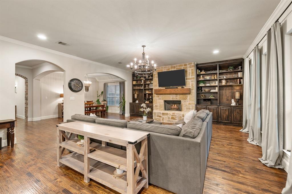 The Oaks Ph One - Residential