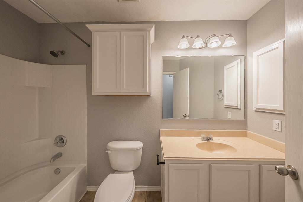 Amber Trails Fort Worth - Residential