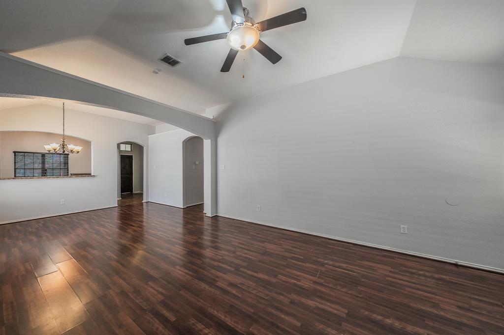 Amber Trails Fort Worth - Residential