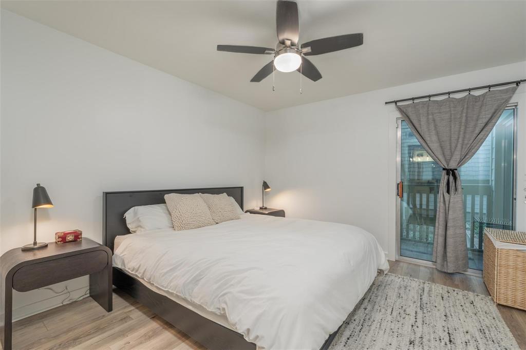 River Oaks Condos - Residential