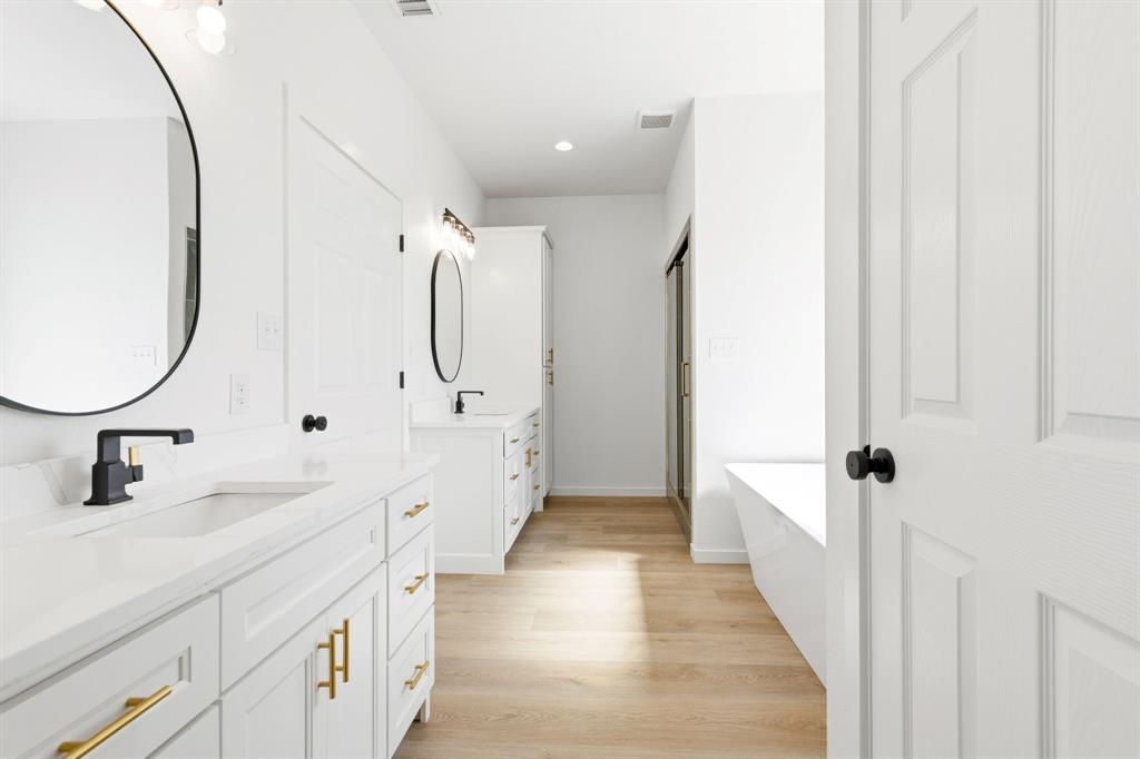 Hawleywood Square - Residential