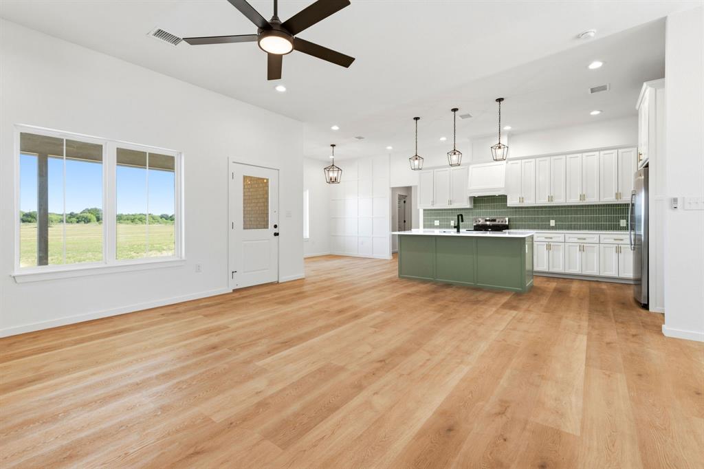 Hawleywood Square - Residential