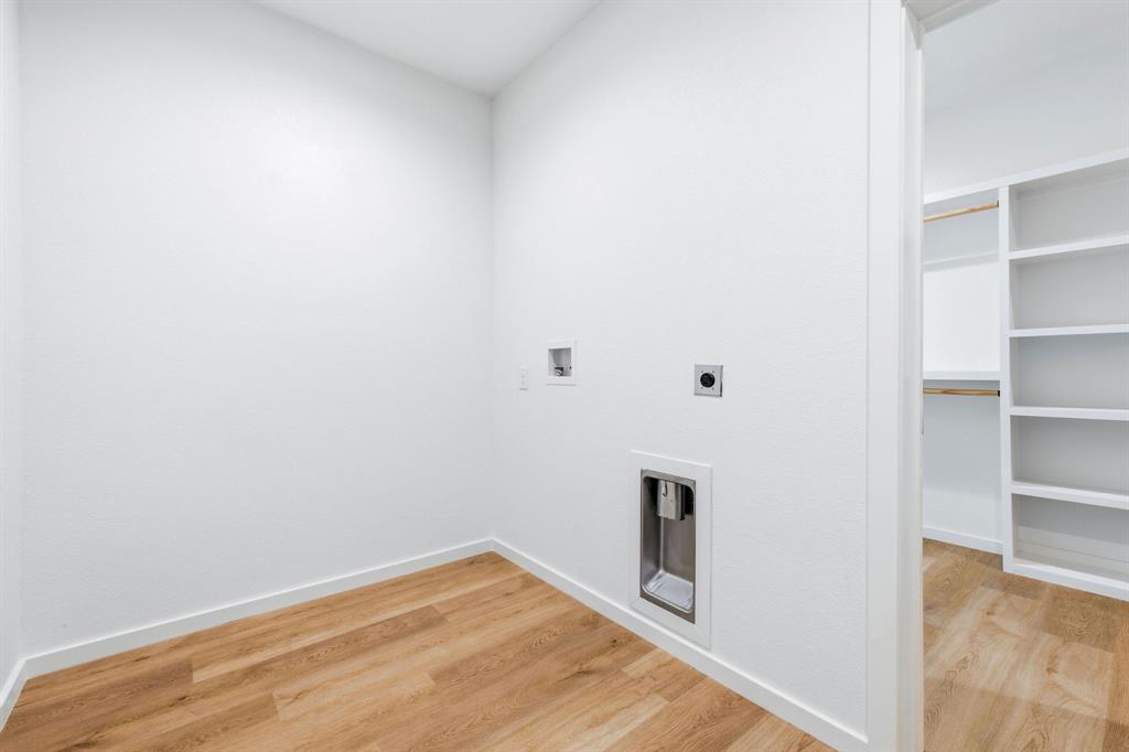 Hawleywood Square - Residential