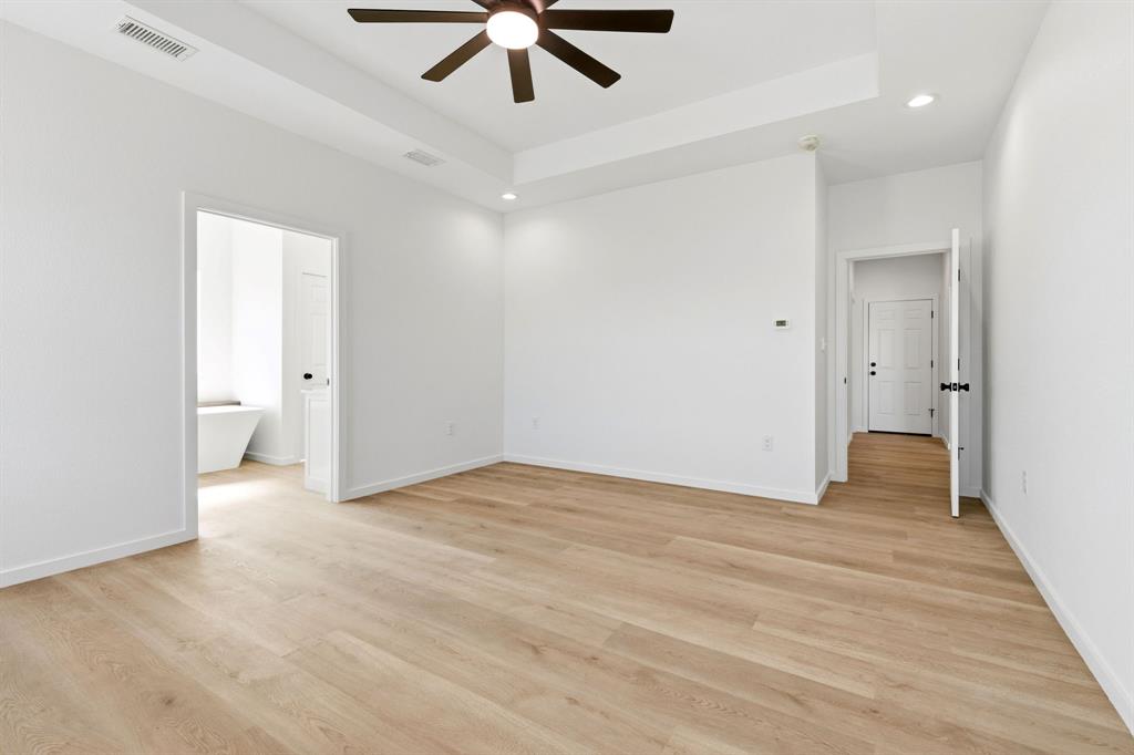 Hawleywood Square - Residential