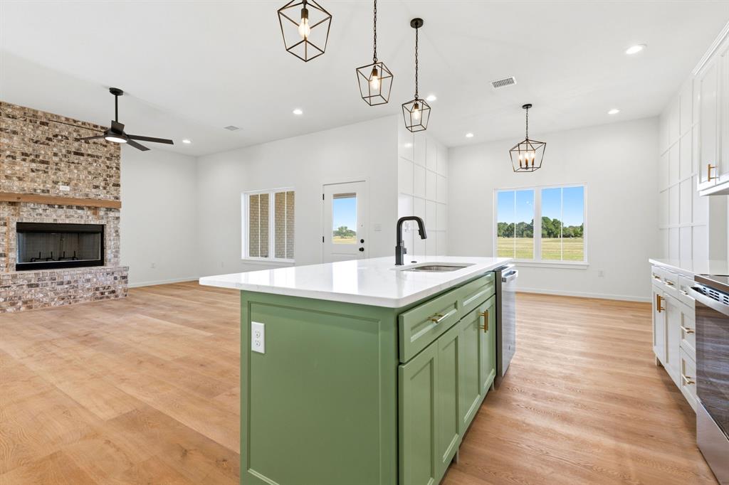 Hawleywood Square - Residential