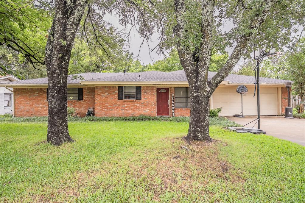 All of this home for only $235,000?! Absolutely unheard of. 4 beds, 4 baths, and a little over 2,900 sq ft all at your fingertips, and while sitting on over 0.3 acres of land! This gorgeous home offers 2 sets of spacious living rooms, a dining room, and master bedroom + bathroom to die for! The master bathroom is equipped with a garden tub, separate shower, dual sinks, and TWO sets of walk-in closets! One for each of you! The kitchen has all the appliances you need, and a spacious amount of room to maneuver while you're prepping food & cooking. On top of that, the master bedroom is set up separate from the other 3 bedrooms, so you have seclusion and privacy from your children or guests lol. In the backyard you have an expansive lot with a beautiful wood fence encapsulating the whole yard. It's hard to find homes of this size, character, charm, and value for under $300k. This home has so much to offer for growing and already grown families! I can't imagine having upsize after securing this home as yours. Come and make this one yours, today!!