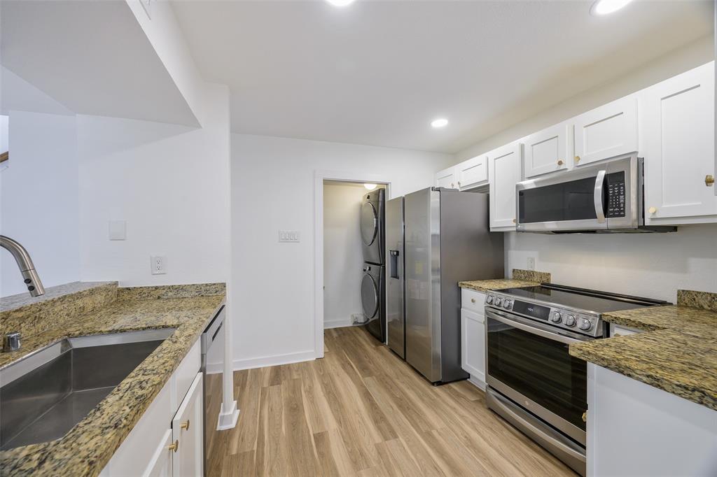 Parkside Cedar Spgs Condo - Residential