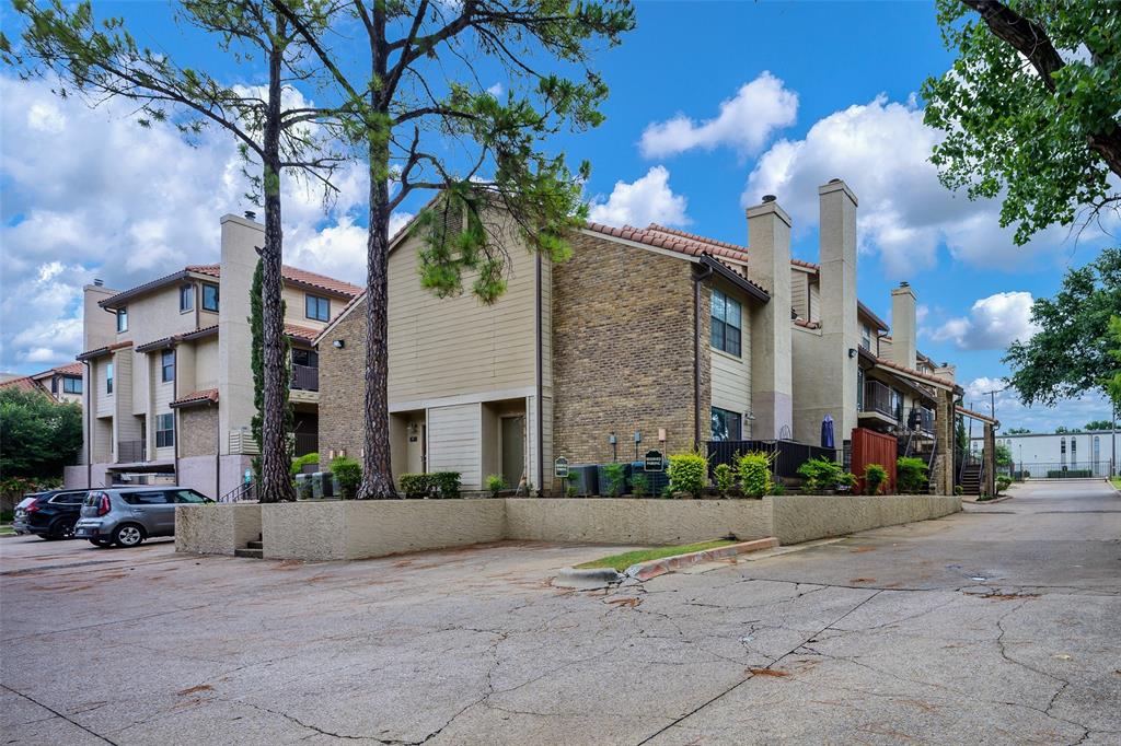 Parkside Cedar Spgs Condo - Residential