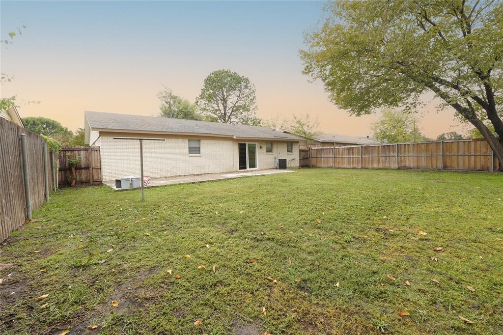 Freeway East Rev - Residential