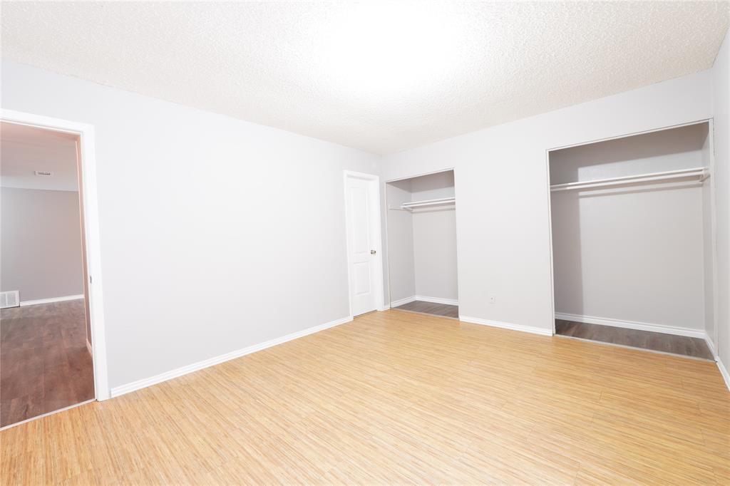 Freeway East Rev - Residential