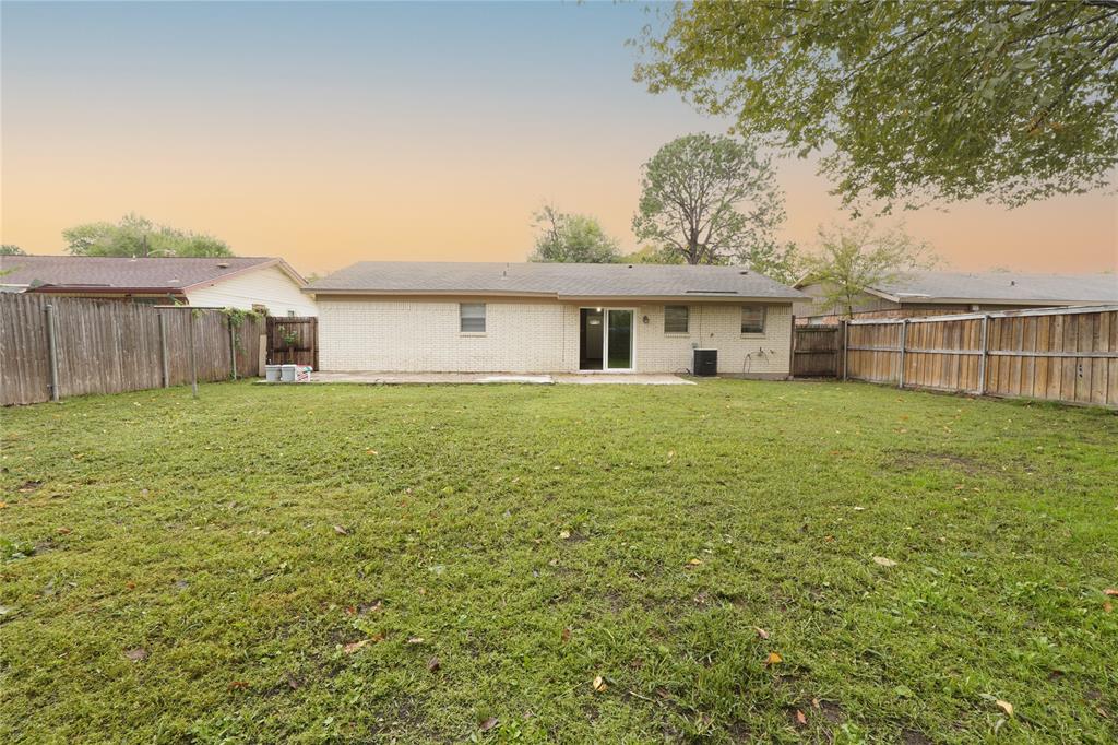 Freeway East Rev - Residential