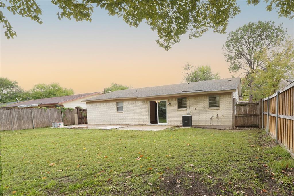 Freeway East Rev - Residential