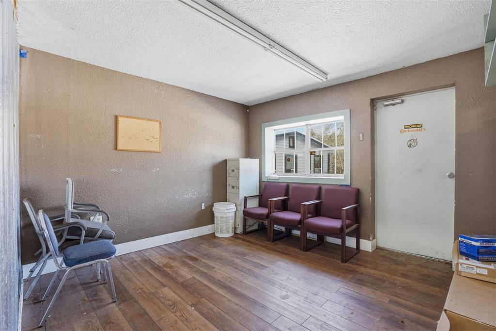 Original Cleburn - Commercial Sale