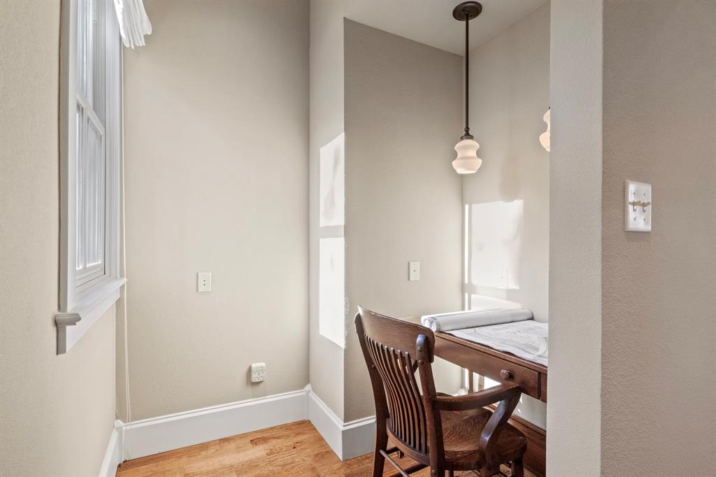 Lands End - Residential