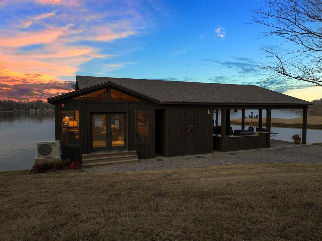 Lands End - Residential