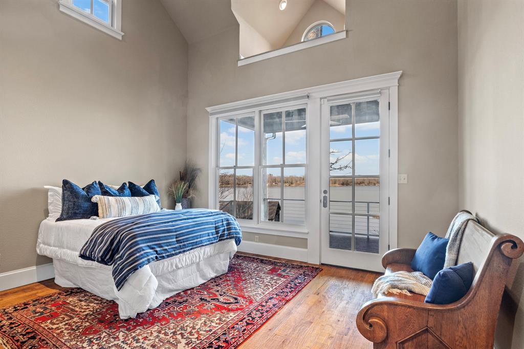 Lands End - Residential