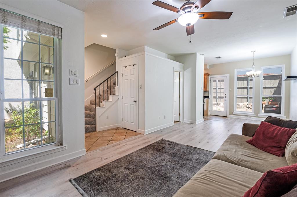 Studio Condo 11 - Residential
