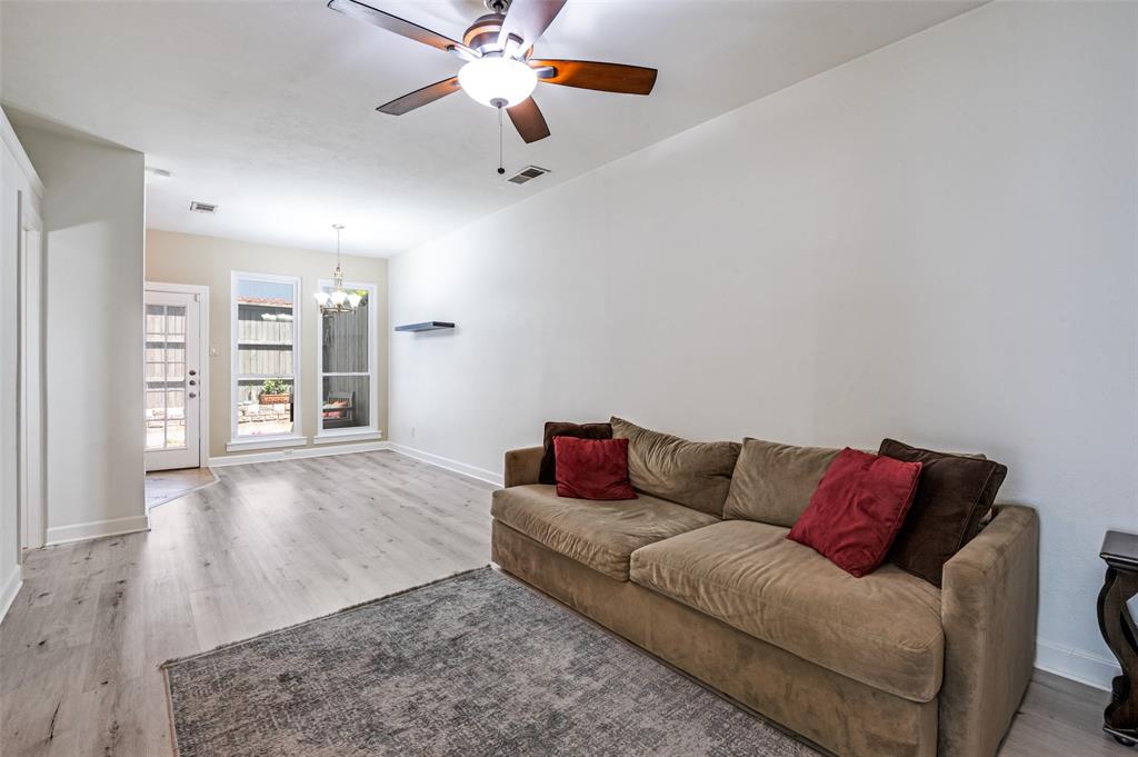 Studio Condo 11 - Residential