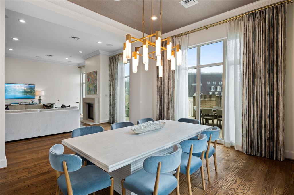 Residences - Residential