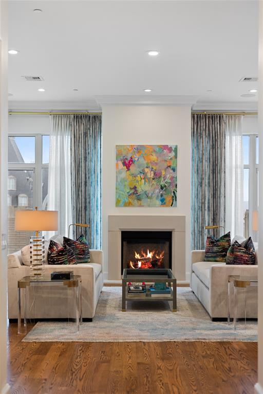 Residences - Residential