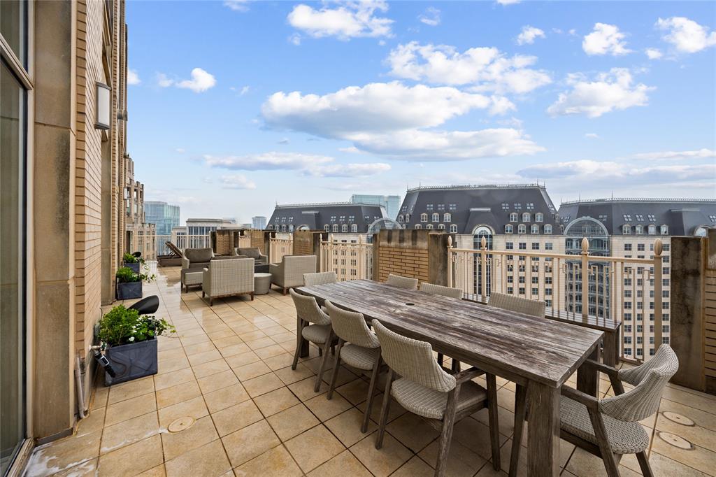 Residences - Residential