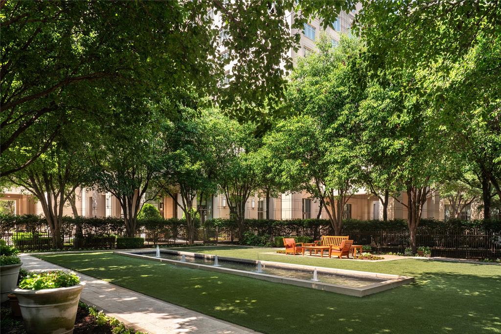 Residences - Residential