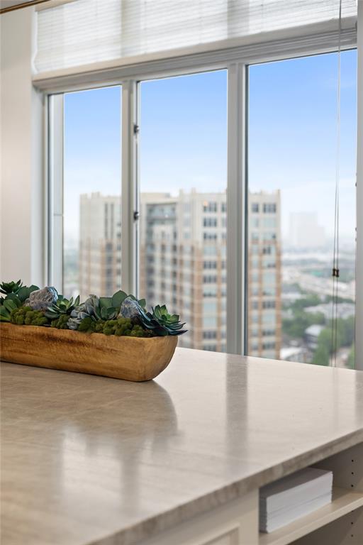 Residences - Residential