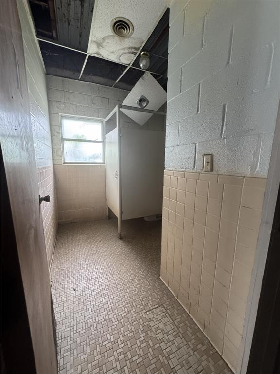 South Hemphill Heights Add - Commercial Sale