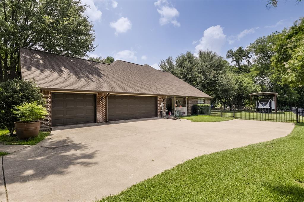 Tecumseh Park Estates #4 - Residential