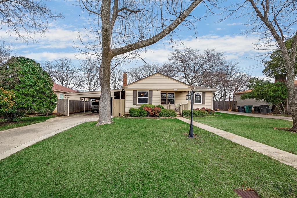 Cute as can be and perfectly located in the highly sought-after 76107 zip code! Nestled on Fort Worth’s desirable westside, this charming home offers the ideal blend of character, comfort, and convenience—just minutes from downtown.Home can be utilized for a short term rental perfect for house full featuring a tankless hot water heater.
Imagine living just moments from Camp Bowie, TCU, Dickies Arena, West 7th Street, the Cultural District, Clearfork, the River District, and the Trinity Trails. Whether you’re enjoying a night out, a scenic walk, or your favorite local coffee spot, everything you love about Fort Worth is right at your fingertips.
Step inside to a warm and inviting space that feels like home from the moment you walk in. With 3 bedrooms, 2 full baths, 2 spacious living areas, and a dedicated office, there’s room here for everyone to spread out and enjoy.
The converted garage with a work bench adds a flexible bonus space—perfect for a game room, “man cave,” workout area, or creative studio—giving you options to truly make this home your own.
Outside, you’ll appreciate the sprinkler system and rare parking capacity for up to 6 vehicles—ideal for guests, hobbies, or simply extra convenience.
Lovingly maintained and thoughtfully updated with new flooring in place of carpet, this home is move-in ready while still leaving room for your personal touch.
Please note: Photos reflect prior staging. The home has been well cared for and remains in excellent condition, though it is not currently staged.
A home with this much charm, space, and location doesn’t come around often—come see it before it’s gone! Potential investment opportunity.