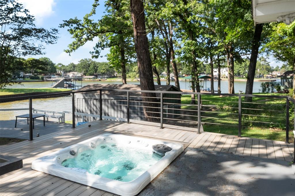 Paradise Bay - Residential