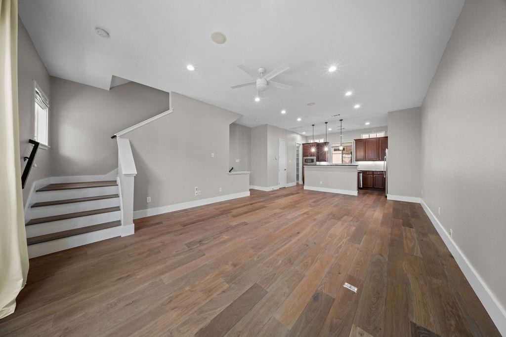 Sudance Row State Thomas - Residential