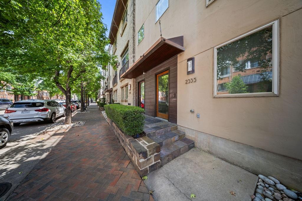 Sudance Row State Thomas - Residential
