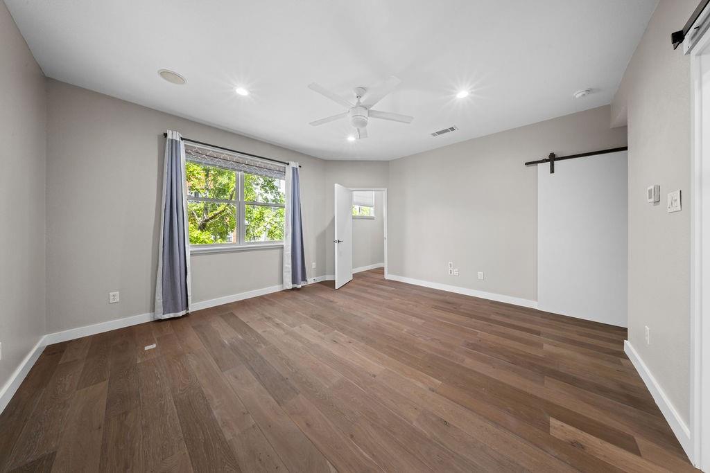 Sudance Row State Thomas - Residential