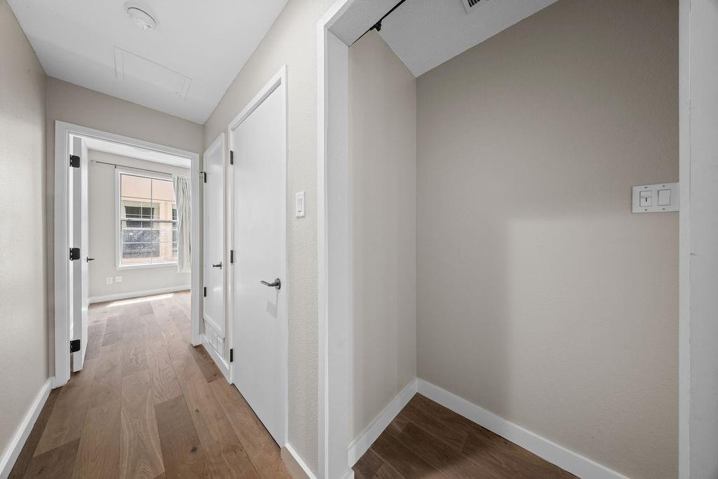 Sudance Row State Thomas - Residential