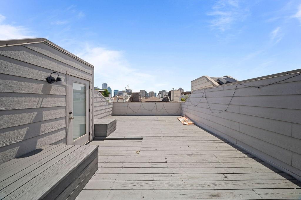 Sudance Row State Thomas - Residential