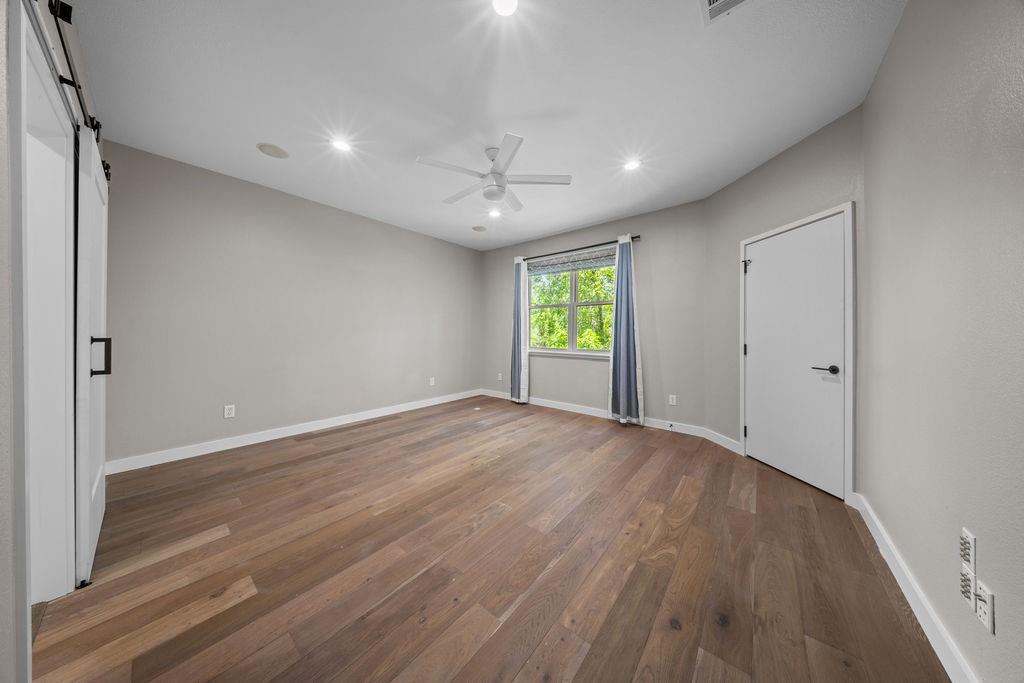 Sudance Row State Thomas - Residential