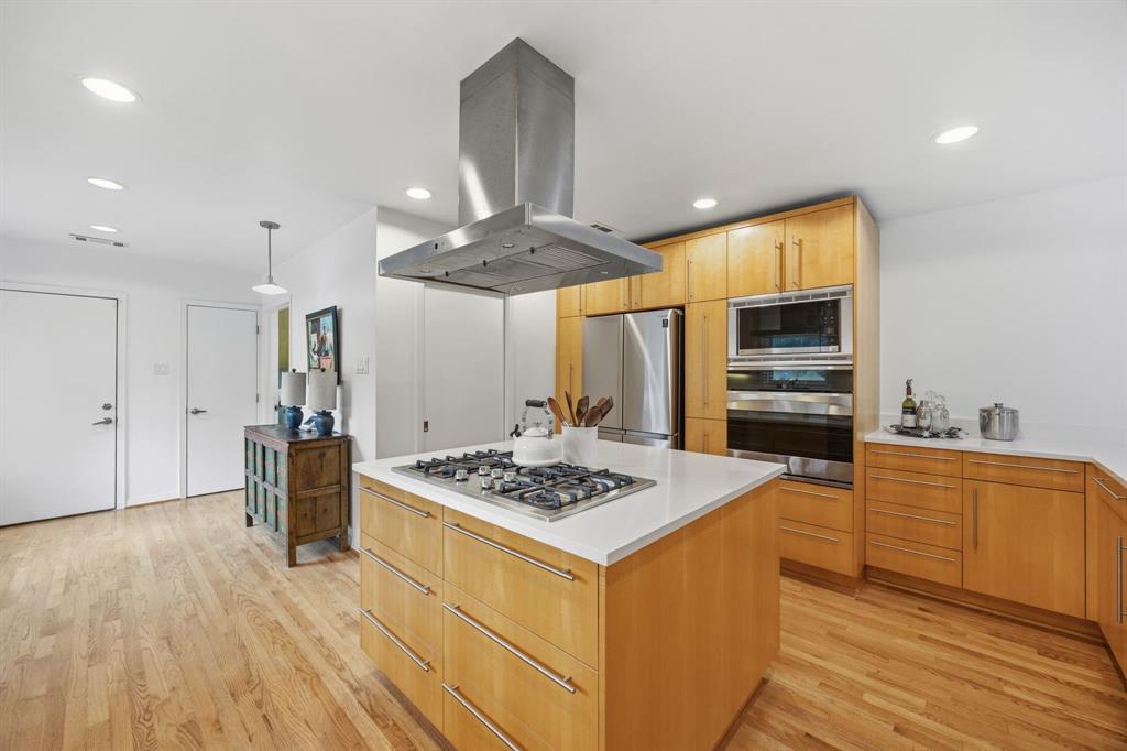 Casa Linda Estates - Residential