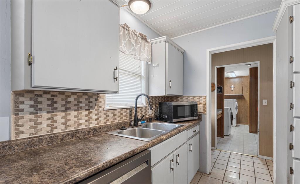 Country Hills Estate - Residential