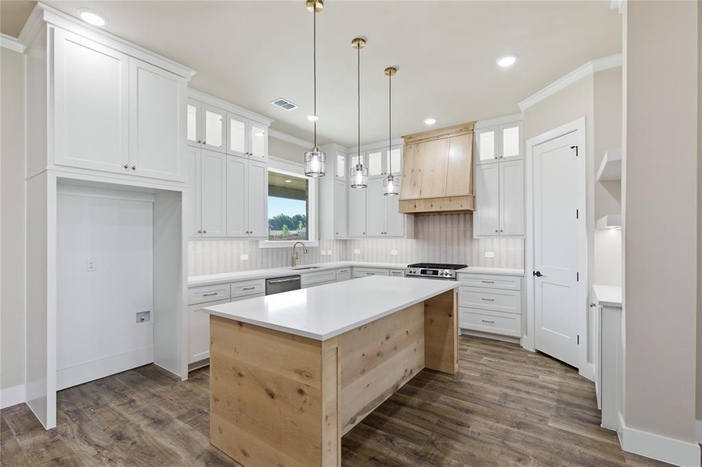 Lincoln Pointe - Residential