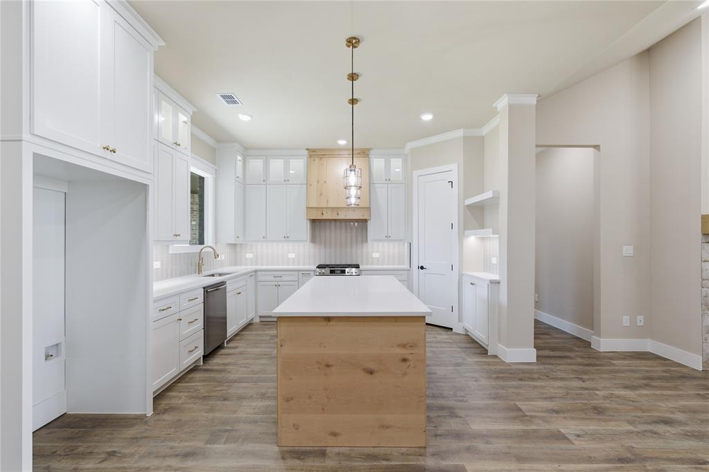 Lincoln Pointe - Residential