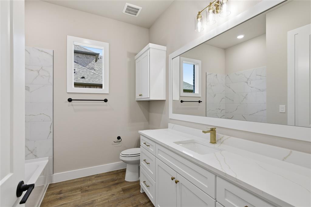 Lincoln Pointe - Residential