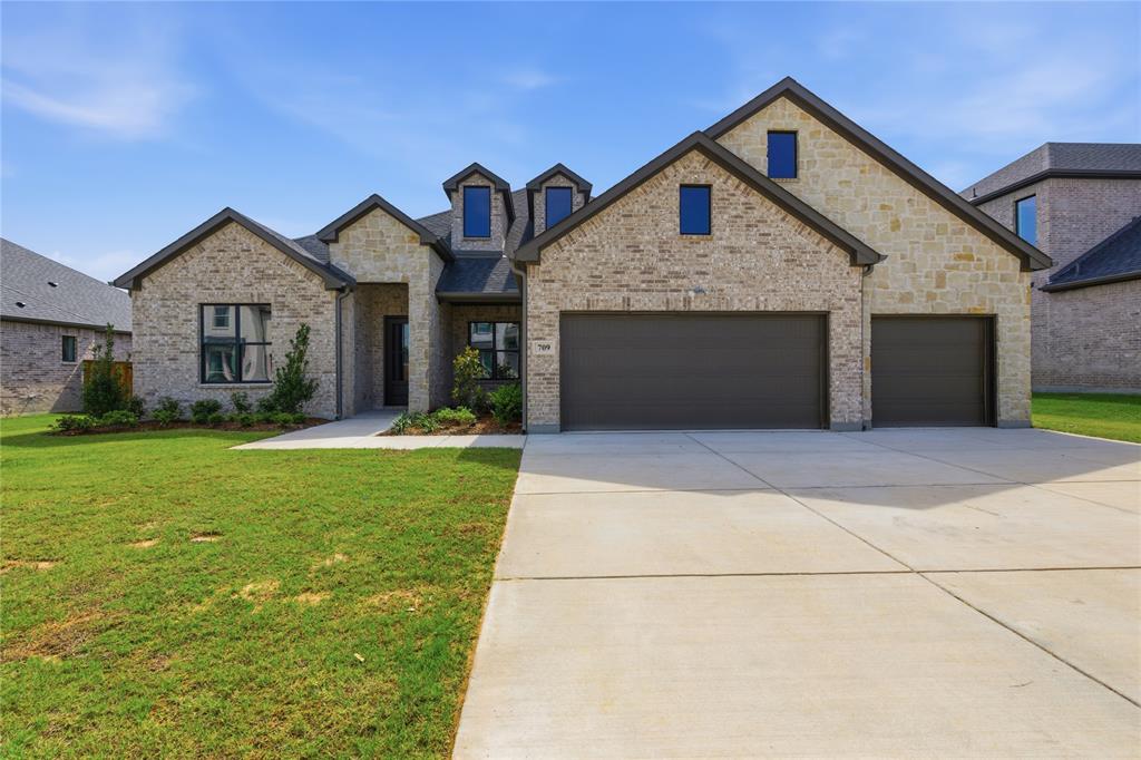 Lincoln Pointe - Residential