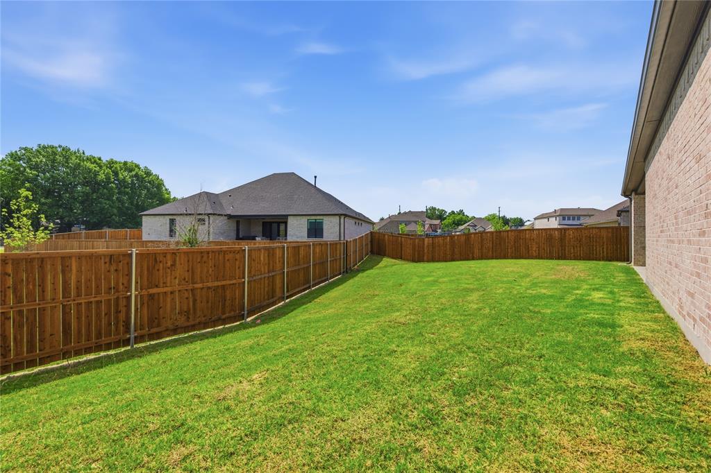 Lincoln Pointe - Residential