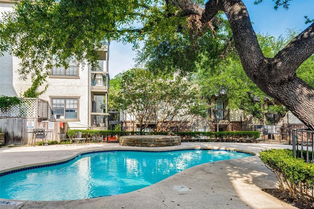 Hill On Park Lane Condo - Residential