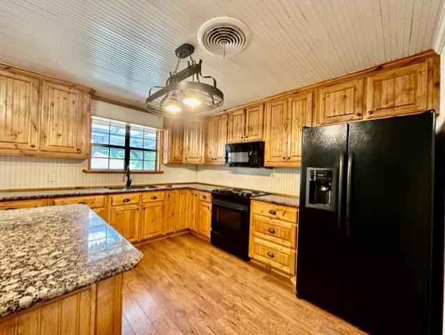 Western Hills Add - Residential Lease