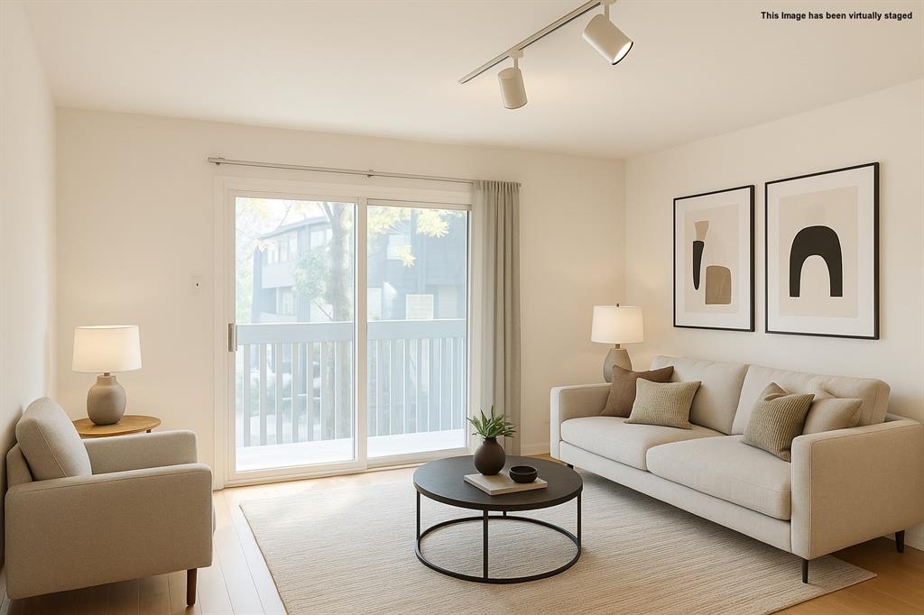 River Oaks Condos - Residential