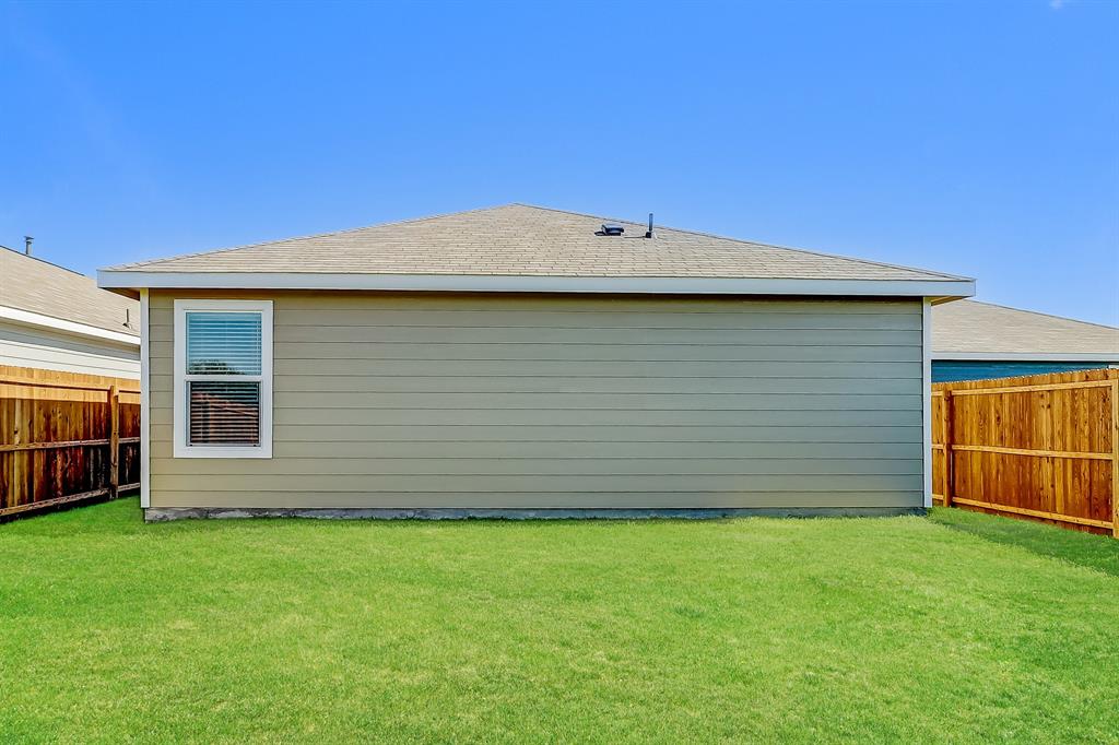 Trinity Crossing - Residential Lease