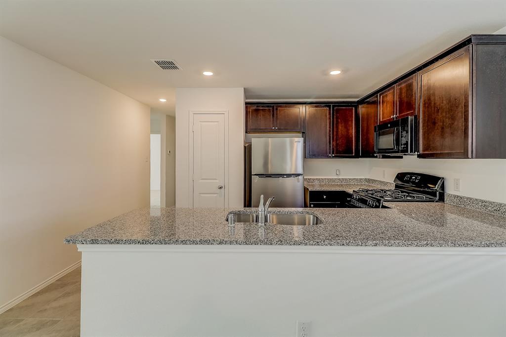 Trinity Crossing - Residential Lease