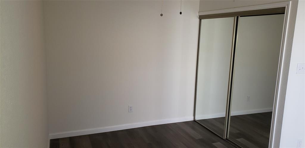Arlington Oaks Condo - Residential